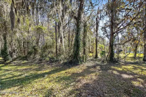 2451 Country Club Blvd, Orange Park, FL 32073