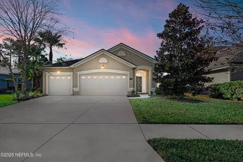 276 Gray Wolf Trl, Jacksonville, FL 32256