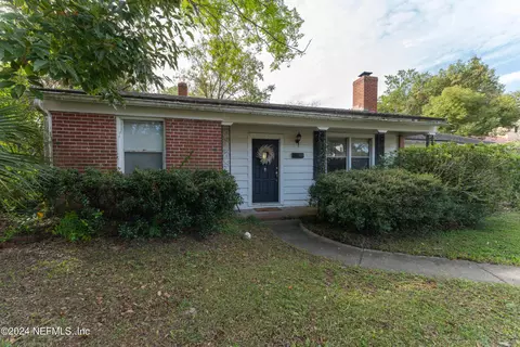 1672 Geraldine Dr, Jacksonville, FL 32205 photo 1
