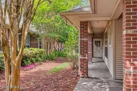 4536 Middleton Park Cir W, Jacksonville, FL 32224