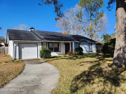2822 Homestead Rd, Orange Park, FL 32065