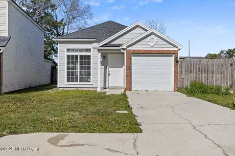 12737 Ariana Ct, Jacksonville, FL 32225