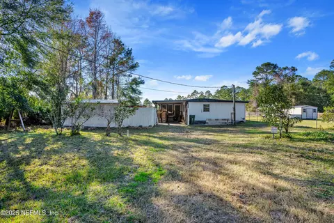 109 Islander Rd, Satsuma, FL 32189