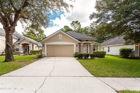 1031 Moosehead Dr, Orange Park, FL 32065