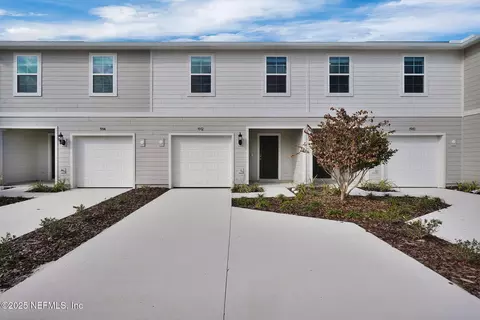 1912 Normandy Pines Ln, Jacksonville, FL 32221