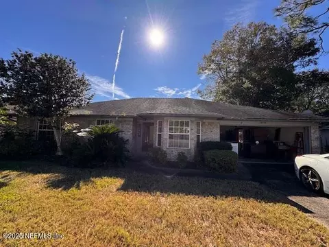 12594 Country Charm Ln N, Jacksonville, FL 32225