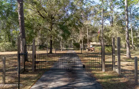 1620 County Rd 315b, Green Cove Springs, FL 32043