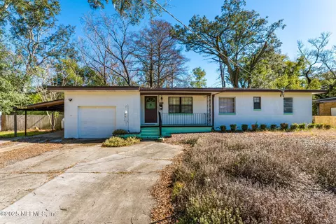 4731 Burgundy Rd N, Jacksonville, FL 32210