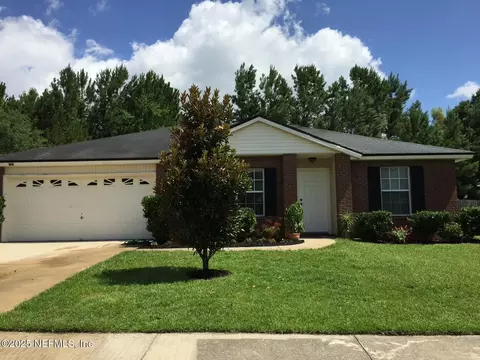 9303 Whisper Glen Dr N, Jacksonville, FL 32222