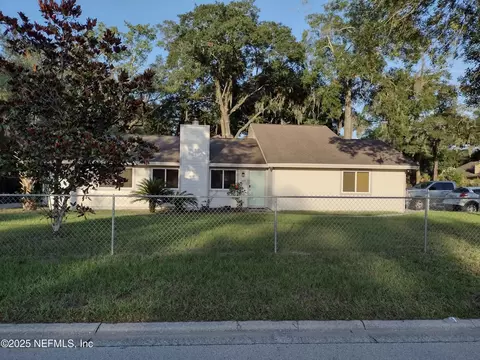 1505 W Holly Oaks Lake Rd, Jacksonville, FL 32225