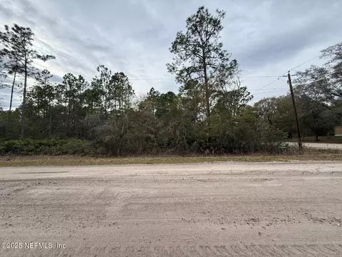 6121 Walnut Ave, Bunnell, FL 32110