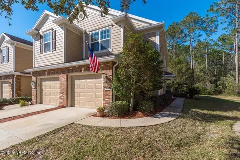 6809 Roundleaf Dr, Jacksonville, FL 32258