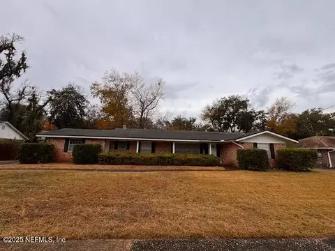 4162 Markin Dr W, Jacksonville, FL 32277