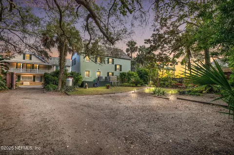 76 Marine St, Saint Augustine, FL 32084