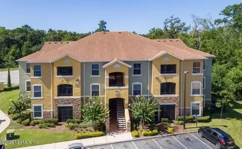 8539 Gate Pkwy W #114, Jacksonville, FL 32216