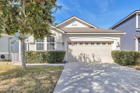 7118 Crispin Cove Dr, Jacksonville, FL 32258