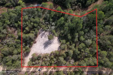 287 Cypress St, Interlachen, FL 32148