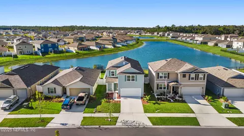 2633 Oak Stream Dr, Green Cove Springs, FL 32043