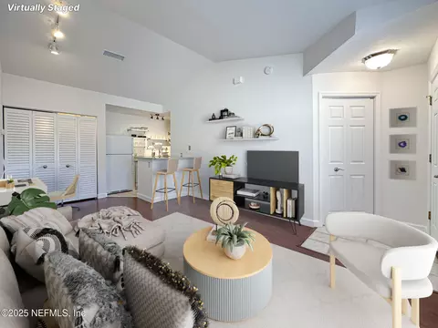 13703 Richmond Park Dr N #2406, Jacksonville, FL 32224