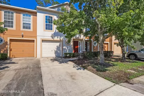 7038 St Ives Ct, Jacksonville, FL 32244