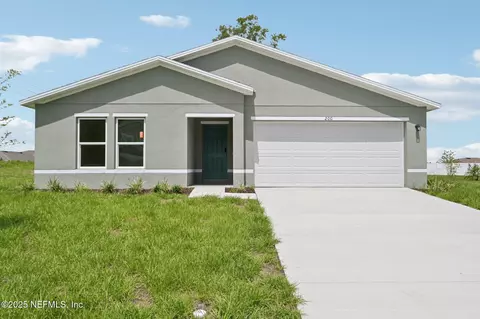 200 River Hill Dr, Welaka, FL 32193