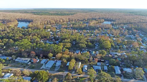 223 Clearwater Rd, Satsuma, FL 32189