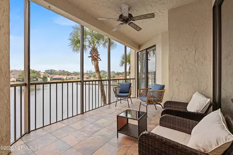 3820 La Vista Cir #111, Jacksonville, FL 32217