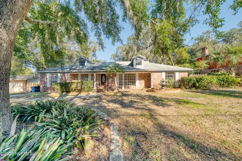 5335 Whitney St, Jacksonville, FL 32277