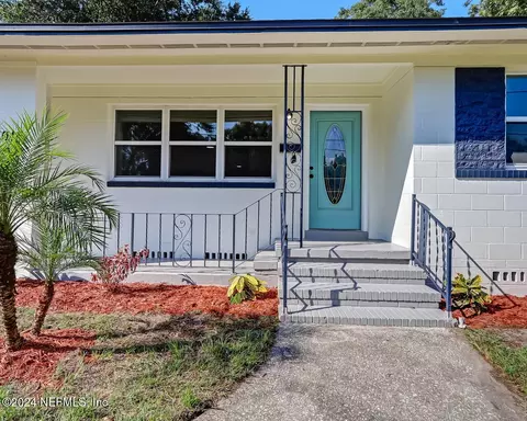7015 Biddy Ln, Jacksonville, FL 32210