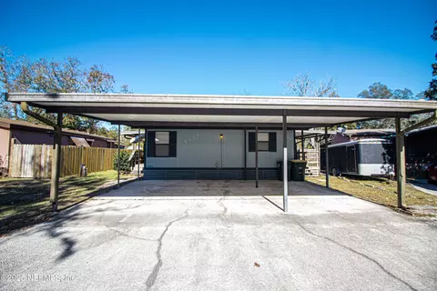 7537 Covewood Dr, Jacksonville, FL 32256