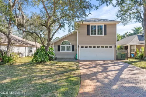 2919 Merrill Blvd, Jacksonville Beach, FL 32250