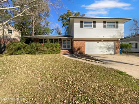 8529 Burkhall St, Jacksonville, FL 32211
