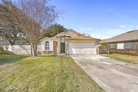 8848 St Lucia Ct, Jacksonville, FL 32256