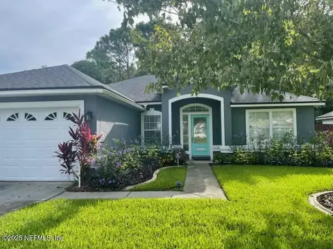 2041 Las Brisas Way W, Jacksonville, FL 32224