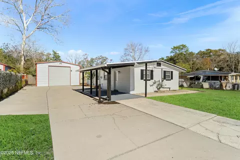 6913 Jack Horner Ln, Jacksonville, FL 32210