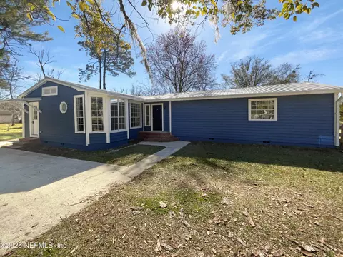 1043 Kersey Rd, Green Cove Springs, FL 32043