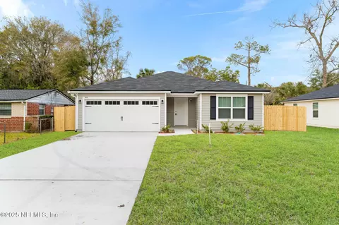 2915 Tinsley Rd, Jacksonville, FL 32218