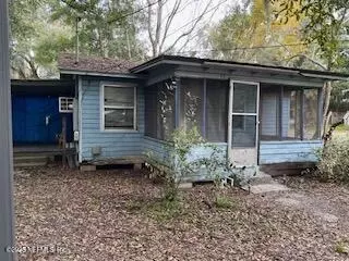 113 Elizabeth Ln, Palatka, FL 32177