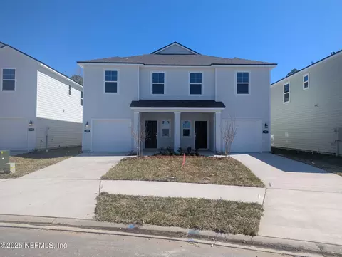 99 Brazil Nut Cir #255, Jacksonville, FL 32218