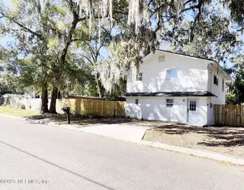 8020 Tamarack St, Jacksonville, FL 32208