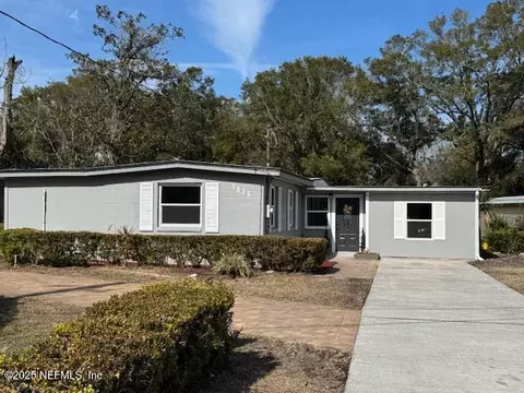 1935 Morgana Ct, Jacksonville, FL 32211
