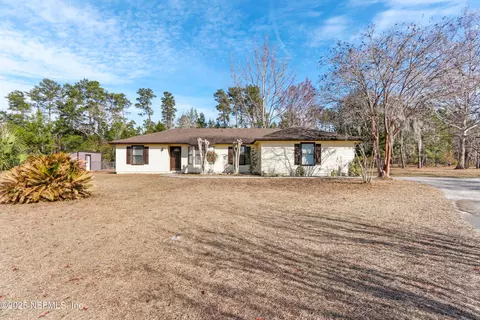 4584 Junction Dr, Middleburg, FL 32068