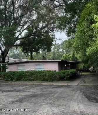 8870 Washington Ave, Jacksonville, FL 32208