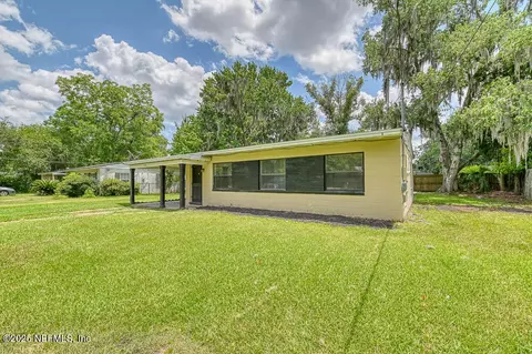 5176 110th St, Jacksonville, FL 32244
