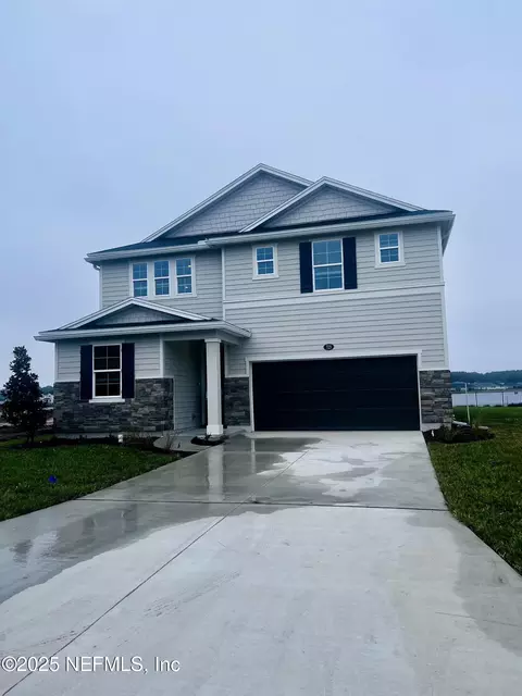 725 Panther Lake Pkwy, Jacksonville, FL 32221