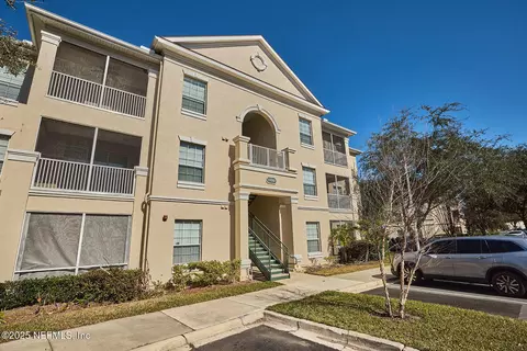 8601 Beach Blvd #1112, Jacksonville, FL 32216