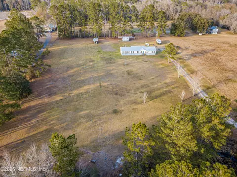 14595 Hid Dugger Rd, Sanderson, FL 32087