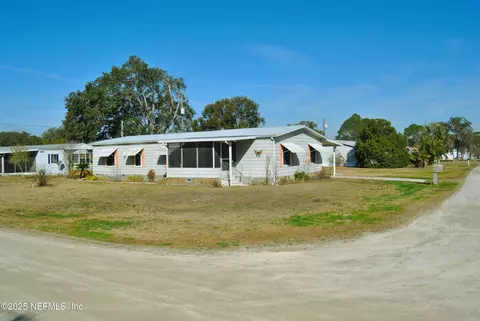 108 Putter Ln, Crescent City, FL 32112