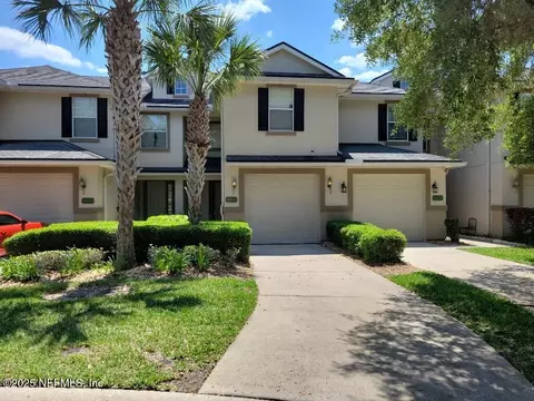 3945 Buckthrone Dr #E, Orange Park, FL 32065