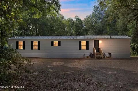 4629 Rosemary St, Middleburg, FL 32068